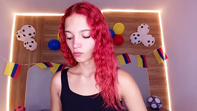 Snapshot of mia_stanfort chatting on June 20, 2026, 7:19 pm mia stanfort online show from June 20, 2026, 7:19 pm