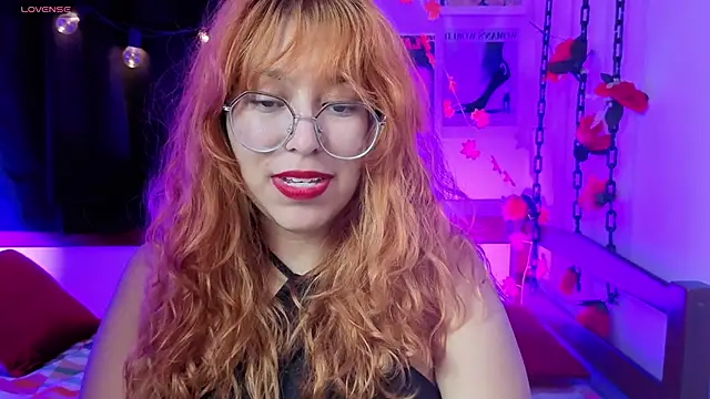  Moon Johnson online show from May 16, 2026, 12:53 am