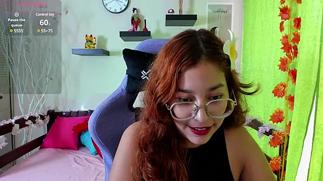 Snapshot of _Moon_Johnson chatting on February 10, 2025, 8:42 pm  Moon Johnson online show from February 10, 2025, 8:42 pm