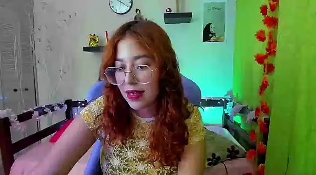 Snapshot of _Moon_Johnson chatting on February 11, 2025, 11:22 pm  Moon Johnson online show from February 11, 2025, 11:22 pm