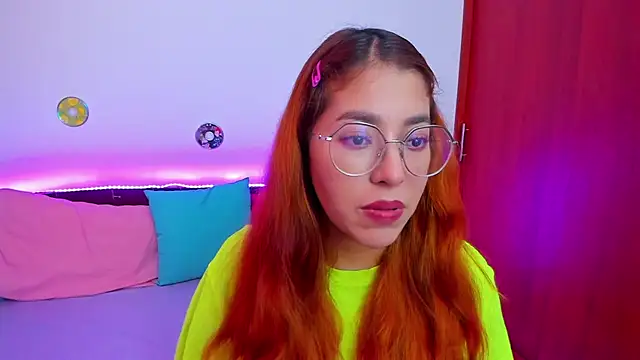 Snapshot of _Moon_Johnson chatting on September 13, 2025, 12:54 am  Moon Johnson online show from September 13, 2025, 12:54 am