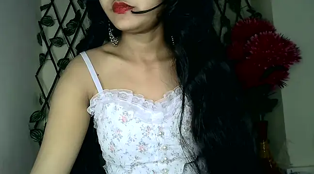 Snapshot of SUZY_FROMUS chatting on January 16, 2025, 8:25 pm SUZY FROMUS online show from January 16, 2025, 8:25 pm