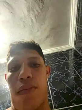 kauanzinhoofc online show from November 26, 2025, 5:29 am