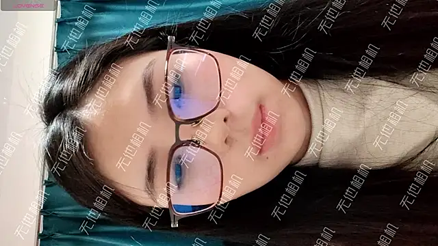 Snapshot of moyan-001 chatting on November 18, 2025, 5:00 am moyan-001 online show from November 18, 2025, 5:00 am