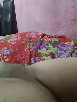 Snapshot of moreninha_hoott chatting on January 17, 2025, 12:10 pm moreninha hoott online show from January 17, 2025, 12:10 pm