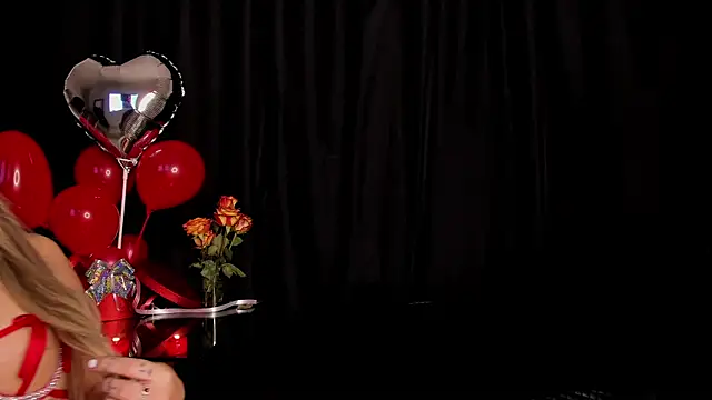 Snapshot of GabrielaBlake_ chatting on February 14, 2025, 9:32 pm GabrielaBlake online show from February 14, 2025, 9:32 pm