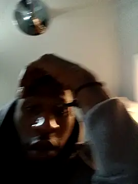 willywonka7793 online show from December 15, 2024, 9:03 am