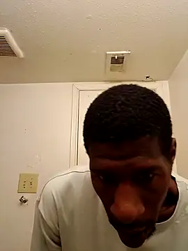 willywonka7793 online show from December 9, 2024, 7:06 am