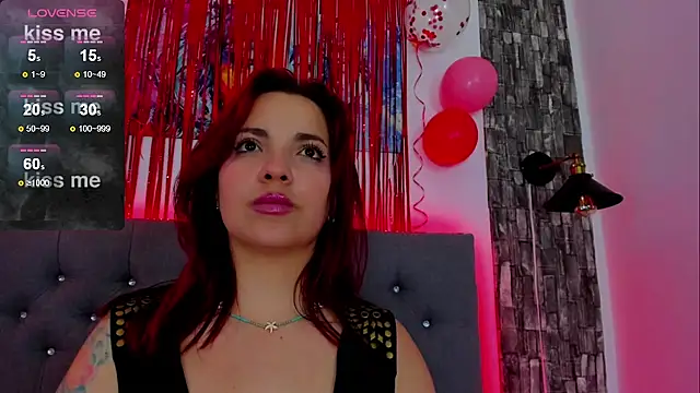 Snapshot of tatiana_sc chatting on February 6, 2025, 7:29 pm tatiana sc online show from February 6, 2025, 7:29 pm