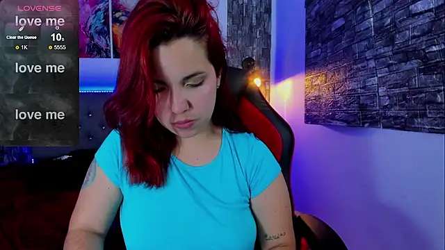 Snapshot of tatiana_sc chatting on February 17, 2025, 4:39 pm tatiana sc online show from February 17, 2025, 4:39 pm