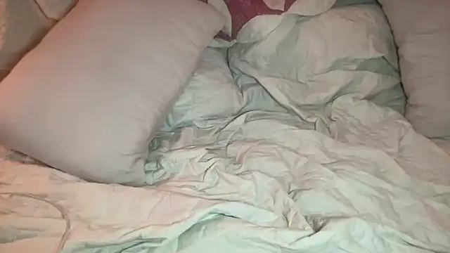 sofiedxx online show from February 6, 2025, 4:21 am