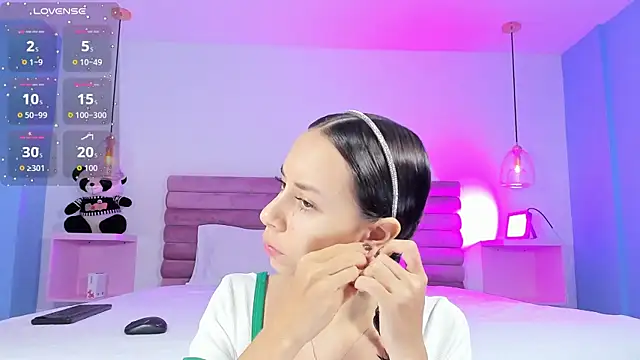 Snapshot of AbyCooper chatting on November 12, 2025, 11:58 am AbyCooper online show from November 12, 2025, 11:58 am