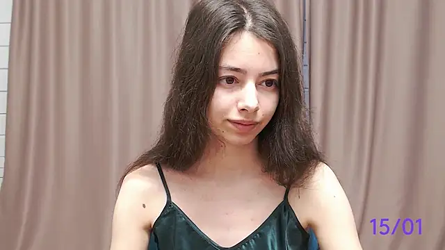 Snapshot of sweet_sweet_angel chatting on January 15, 2025, 9:13 am sweet sweet angel online show from January 15, 2025, 9:13 am