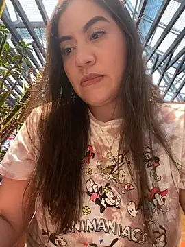 Snapshot of Iam__Cristal chatting on May 24, 2026, 10:53 pm Iam Cristal online show from May 24, 2026, 10:53 pm