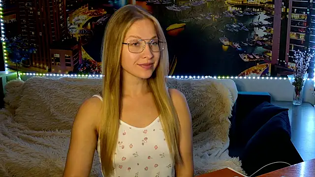 Snapshot of pusyavykusya chatting on September 10, 2025, 6:51 pm pusyavykusya online show from September 10, 2025, 6:51 pm