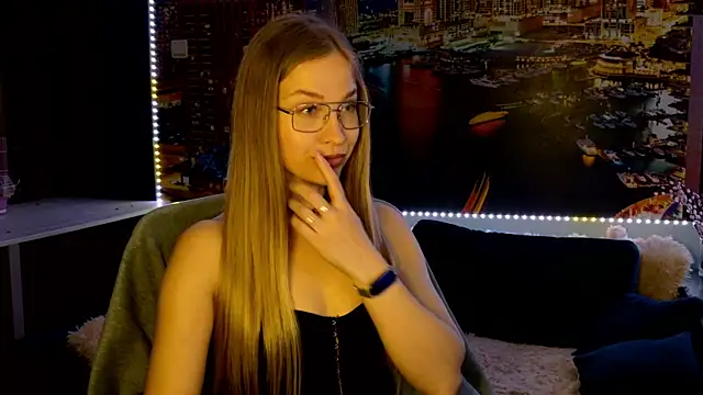 Snapshot of pusyavykusya chatting on April 1, 2026, 7:22 pm pusyavykusya online show from April 1, 2026, 7:22 pm