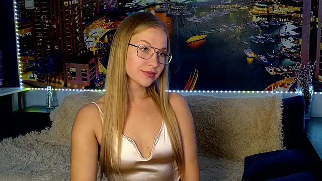 Snapshot of pusyavykusya chatting on October 6, 2025, 10:16 am pusyavykusya online show from October 6, 2025, 10:16 am