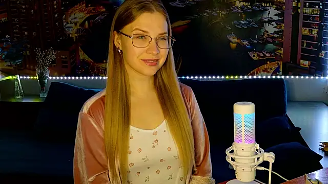 Snapshot of pusyavykusya chatting on March 17, 2025, 7:58 pm pusyavykusya online show from March 17, 2025, 7:58 pm