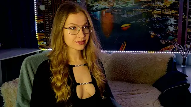 Snapshot of pusyavykusya chatting on March 3, 2026, 10:44 am pusyavykusya online show from March 3, 2026, 10:44 am