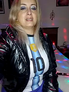 DesireSatler online show from July 4, 2026, 4:52 am