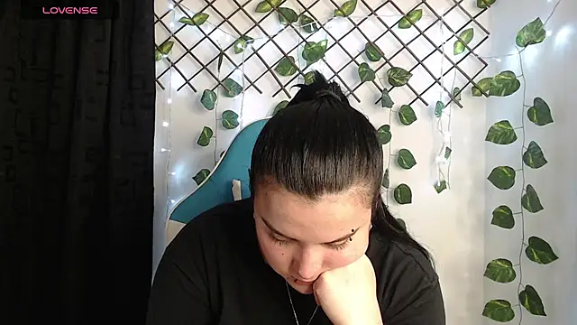 Nika 1  online show from May 22, 2026, 1:58 am