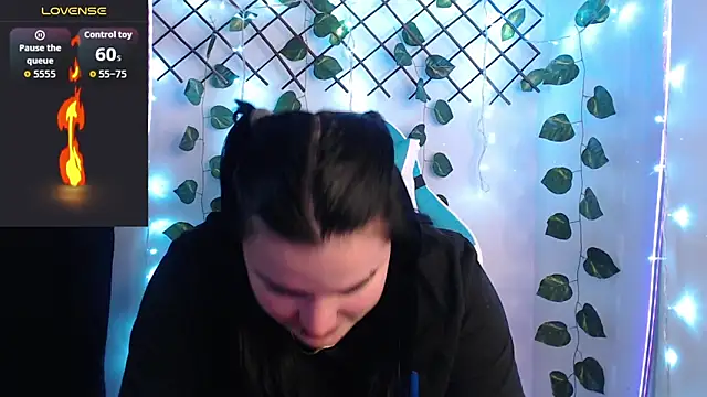 Snapshot of Nika_1_ chatting on April 10, 2026, 12:28 am Nika 1 online show from April 10, 2026, 12:28 am