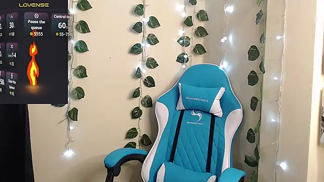 Snapshot of Nika_1_ chatting on February 13, 2026, 1:38 am Nika 1 online show from February 13, 2026, 1:38 am