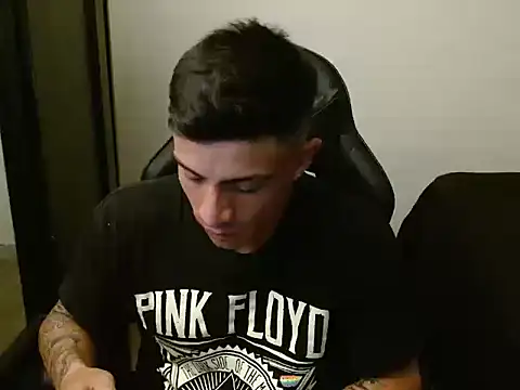 kv   xxx  online show from October 28, 2025, 12:22 am