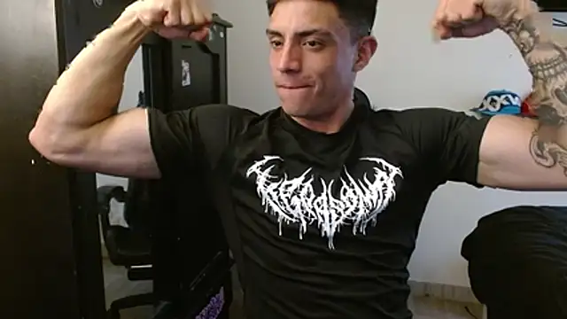 kv   xxx  online show from December 15, 2025, 9:53 pm