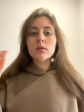 Snapshot of Topvi_ chatting on October 24, 2025, 10:03 am Topvi online show from October 24, 2025, 10:03 am