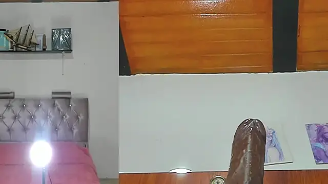 sharlotte funny online show from July 9, 2026, 3:40 am