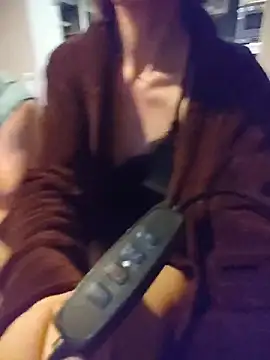 Snapshot of Cplhdef chatting on February 25, 2026, 8:52 pm Cplhdef online show from February 25, 2026, 8:52 pm