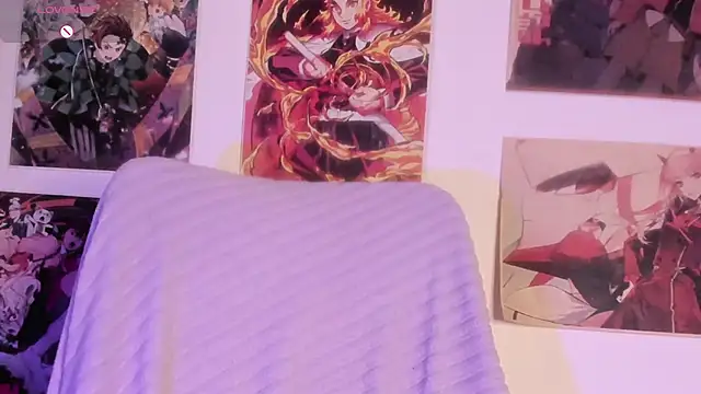 Luna-Chann online show from March 5, 2026, 9:11 pm