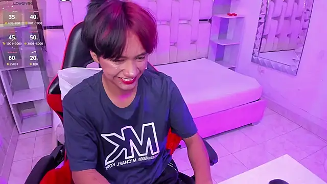 Eriol  online show from October 22, 2025, 12:26 pm