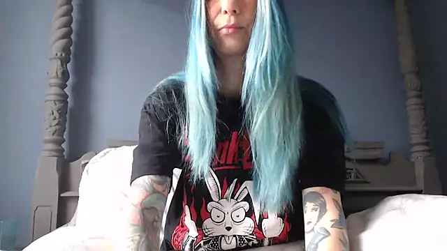 Snapshot of RavenryderUK chatting on February 5, 2025, 10:30 am RavenryderUK online show from February 5, 2025, 10:30 am