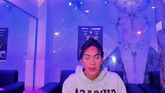 Snapshot of Isabella_stanford2 chatting on April 27, 2026, 4:21 am Isabella stanford2 online show from April 27, 2026, 4:21 am