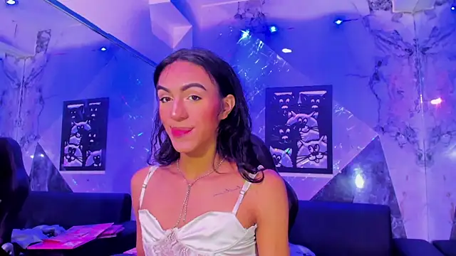 Snapshot of Isabella_stanford2 chatting on April 24, 2026, 11:23 am Isabella stanford2 online show from April 24, 2026, 11:23 am