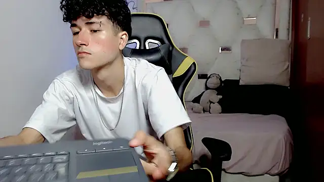 johnny cagee online show from January 9, 2026, 4:19 am