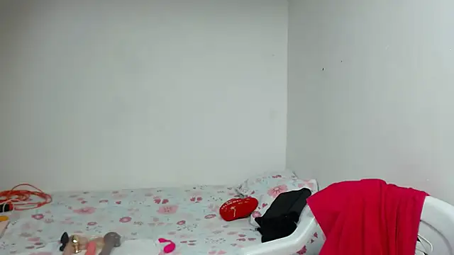 Snapshot of Agatha_browser chatting on February 8, 2026, 12:36 pm Agatha browser online show from February 8, 2026, 12:36 pm