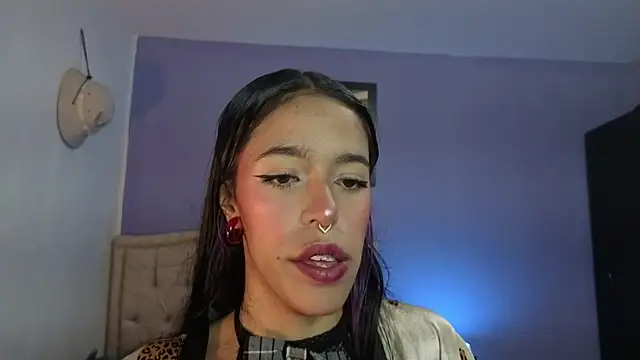 stephania t online show from March 31, 2026, 5:26 pm