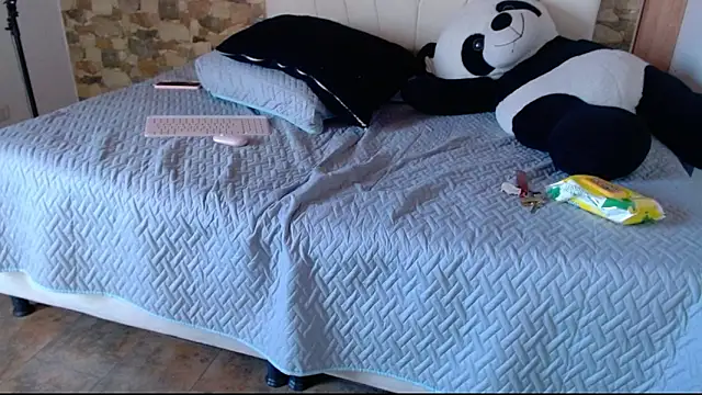 Snapshot of julz_03 chatting on March 13, 2026, 6:24 pm julz 03 online show from March 13, 2026, 6:24 pm