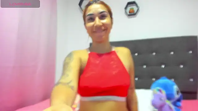 Snapshot of Alba_Grey chatting on May 16, 2026, 12:53 am Alba Grey online show from May 16, 2026, 12:53 am