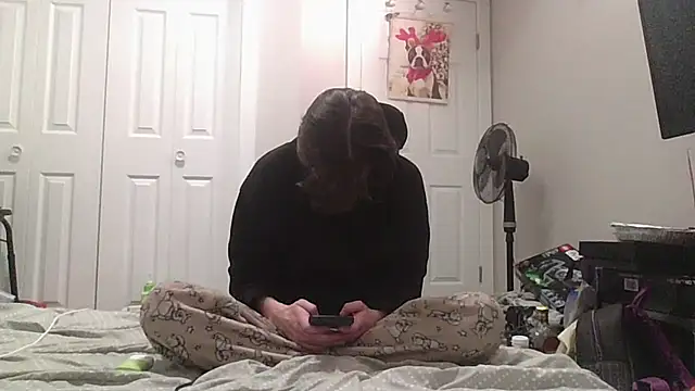 Snapshot of TheSexiest2025 chatting on February 26, 2025, 5:42 pm TheSexiest2025 online show from February 26, 2025, 5:42 pm