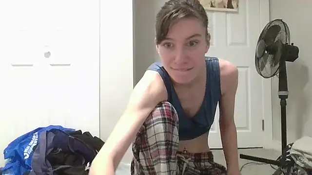 Snapshot of TheSexiest2025 chatting on February 17, 2025, 3:47 am TheSexiest2025 online show from February 17, 2025, 3:47 am