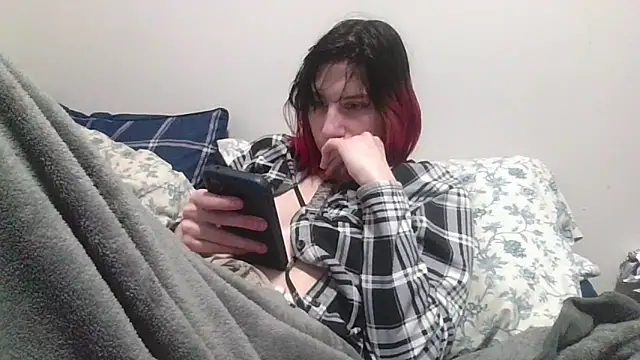 Snapshot of TheSexiest2025 chatting on March 13, 2025, 8:22 pm TheSexiest2025 online show from March 13, 2025, 8:22 pm