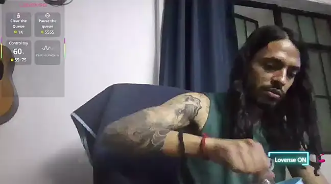 Snapshot of Donstark6669 chatting on February 4, 2025, 8:02 am Donstark6669 online show from February 4, 2025, 8:02 am