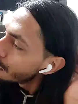 Snapshot of Donstark6669 chatting on February 8, 2025, 9:03 am Donstark6669 online show from February 8, 2025, 9:03 am