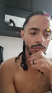 Snapshot of Donstark6669 chatting on March 12, 2025, 3:40 pm Donstark6669 online show from March 12, 2025, 3:40 pm