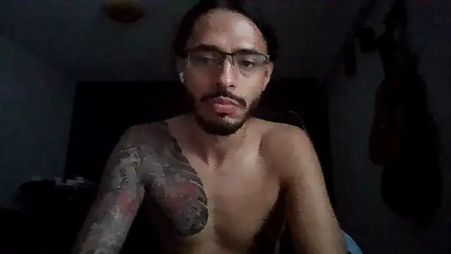 Snapshot of Donstark6669 chatting on September 17, 2025, 7:49 pm Donstark6669 online show from September 17, 2025, 7:49 pm