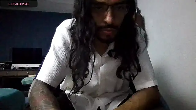 Snapshot of Donstark6669 chatting on October 24, 2025, 7:51 am Donstark6669 online show from October 24, 2025, 7:51 am